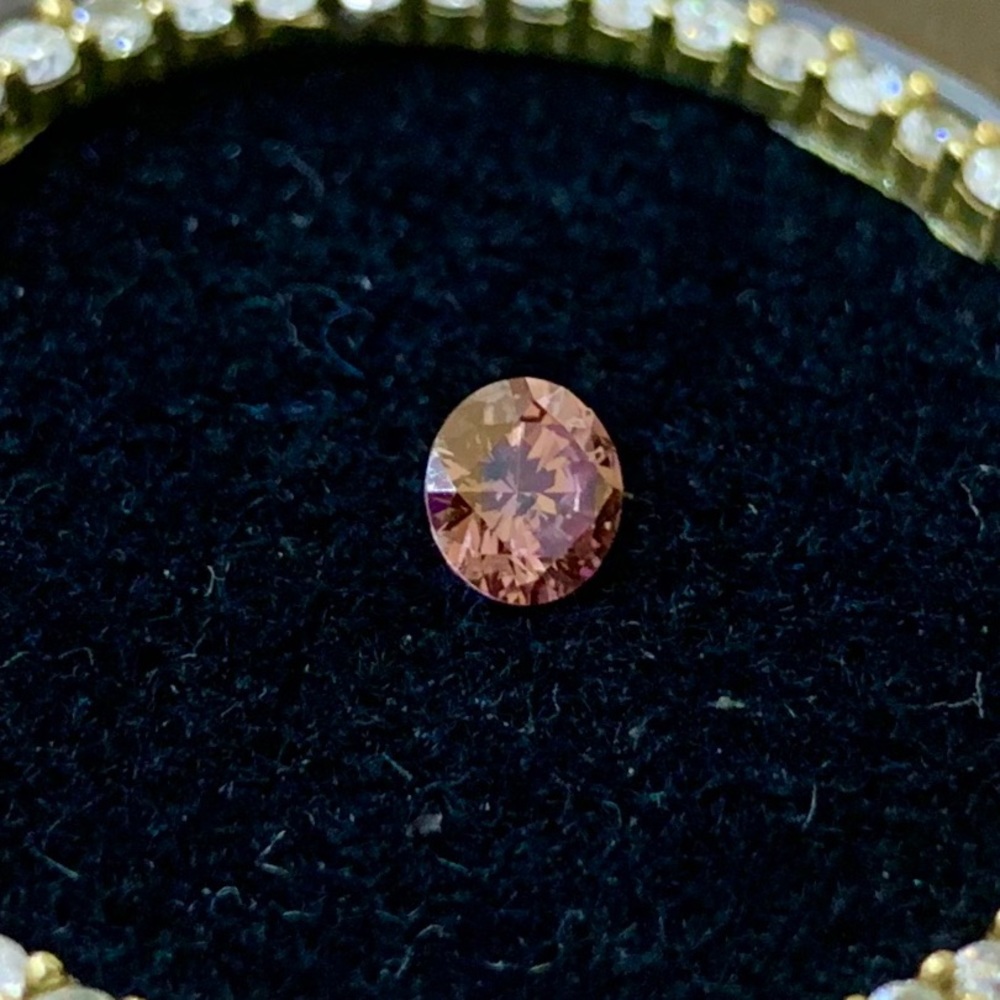 .33 ctw genuine pink diamond